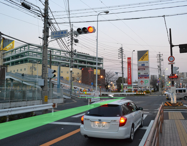 「千代田橋南」の交差点を左折(北へ)